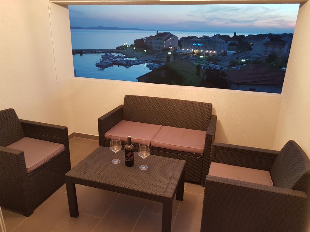 Pansion Marco Polo Hotel Petrcane Ngoại thất bức ảnh